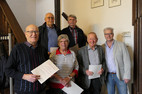 Ehrung für ihre langjährige Gewerkschaftsmitgliedschaft. v.l.: links Gundolf Keil (60 Jahre), Manfred Scheuer (50 Jahre), Angelika Kettermann (40 Jahre), Rolf Wiemer (25 Jahre), Theo Deleke (50 Jahre)